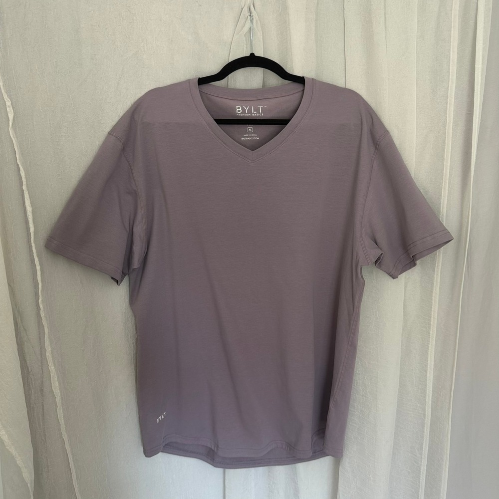 BYLT Basics Drop Cut V-Neck Tee Mens XL Lavender Lux Short Sleeve Curved Hem